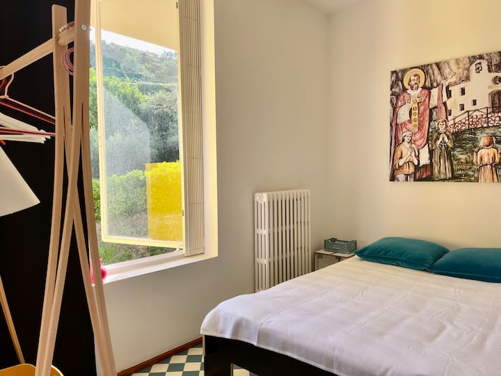 Dormitorio 1, cama matrimonial (1,40 × 2,00 m)