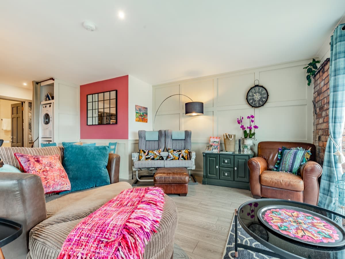 Sky Cottage at Windsor House Cottages for Rent in Biddulph Moor