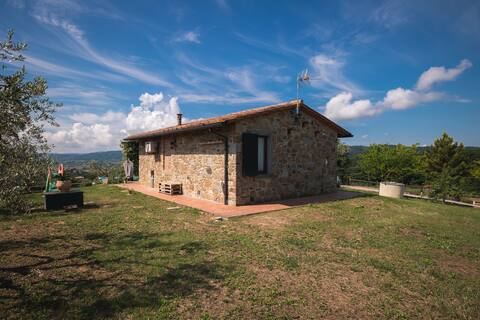 Podere Campoleone -Tiny Home in Tuscan countryside