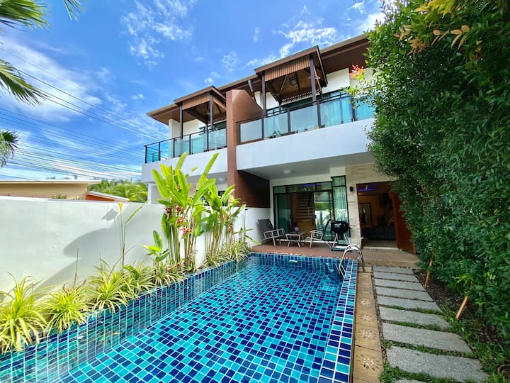 Kamala海滩3卧| Fantasea附近 |高速Wifi | 私人泳池度假别墅  | Ap 04 - Phuket