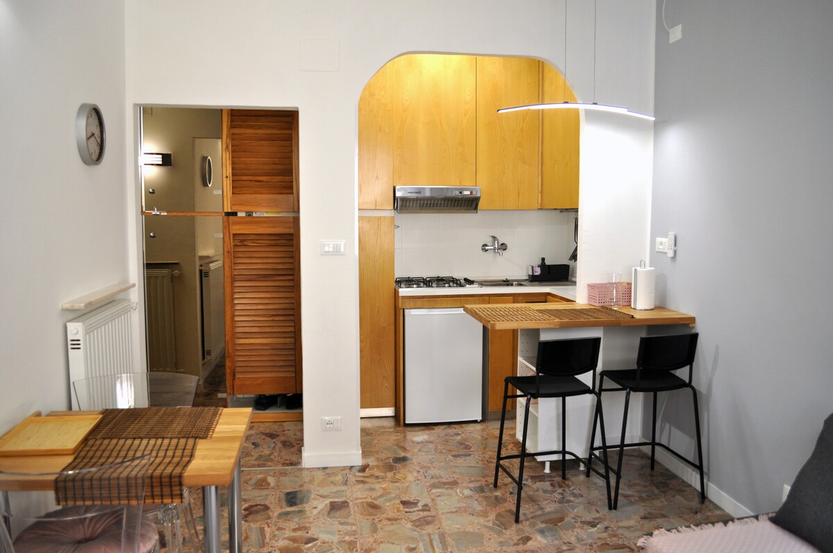 Annonce Airbnb populaire: 5 Steps From the Sea - Sea House à Liguria