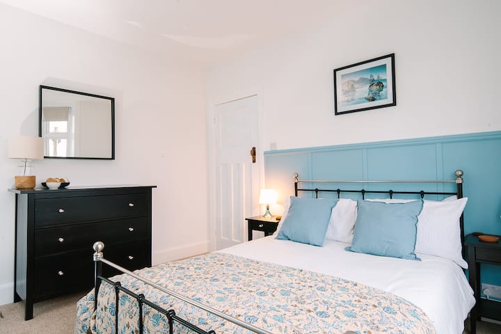 Spálňa 1: priestor v zásuvke