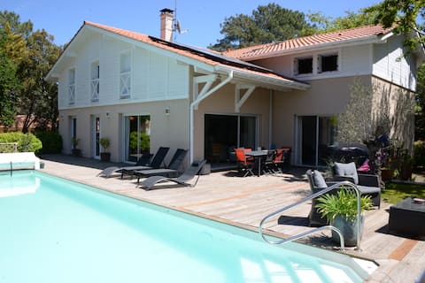 House 230 m2, sleeps 15
