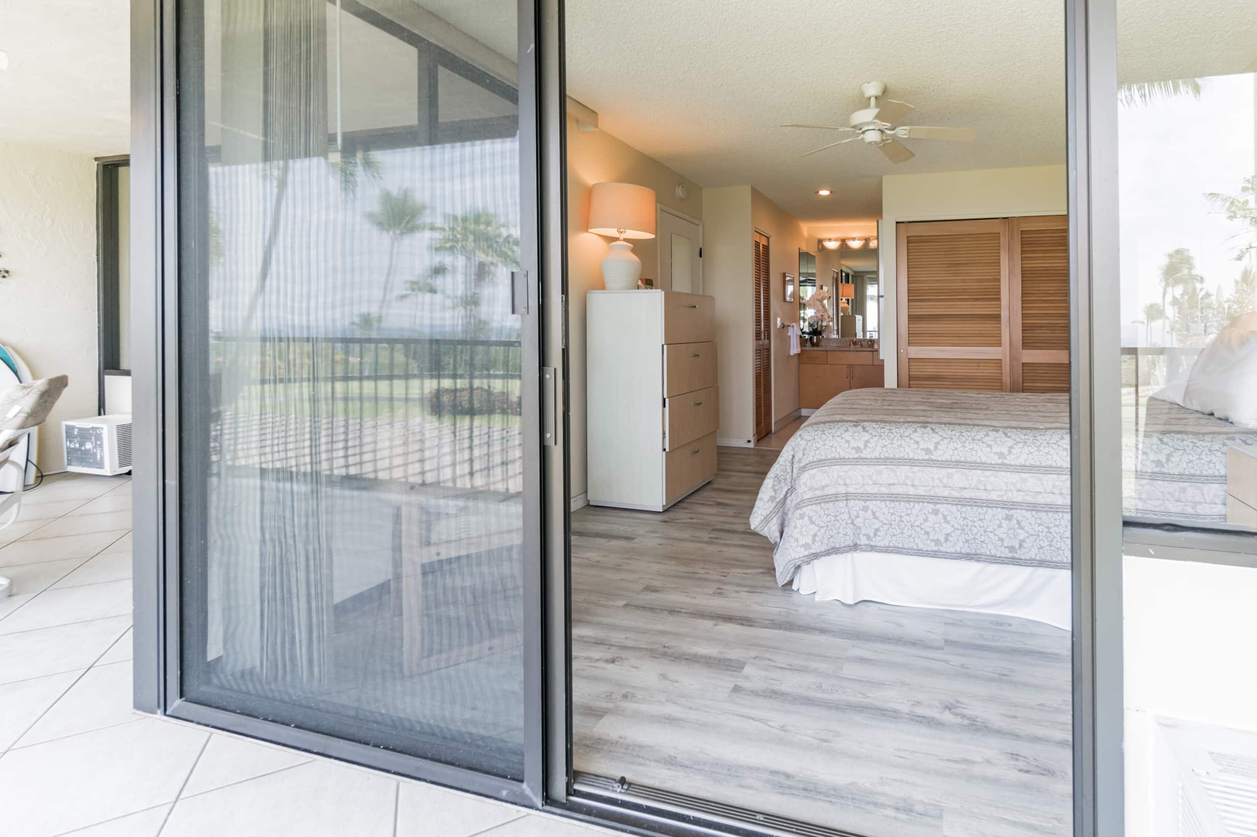 Condo in Kailua-Kona · ★4.29 · 2 bedrooms · 3 beds · 2 baths - Image 31