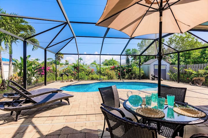 Zen Beach Villa W/ Pool & Garden Views, Bbq - Naples Park, FL