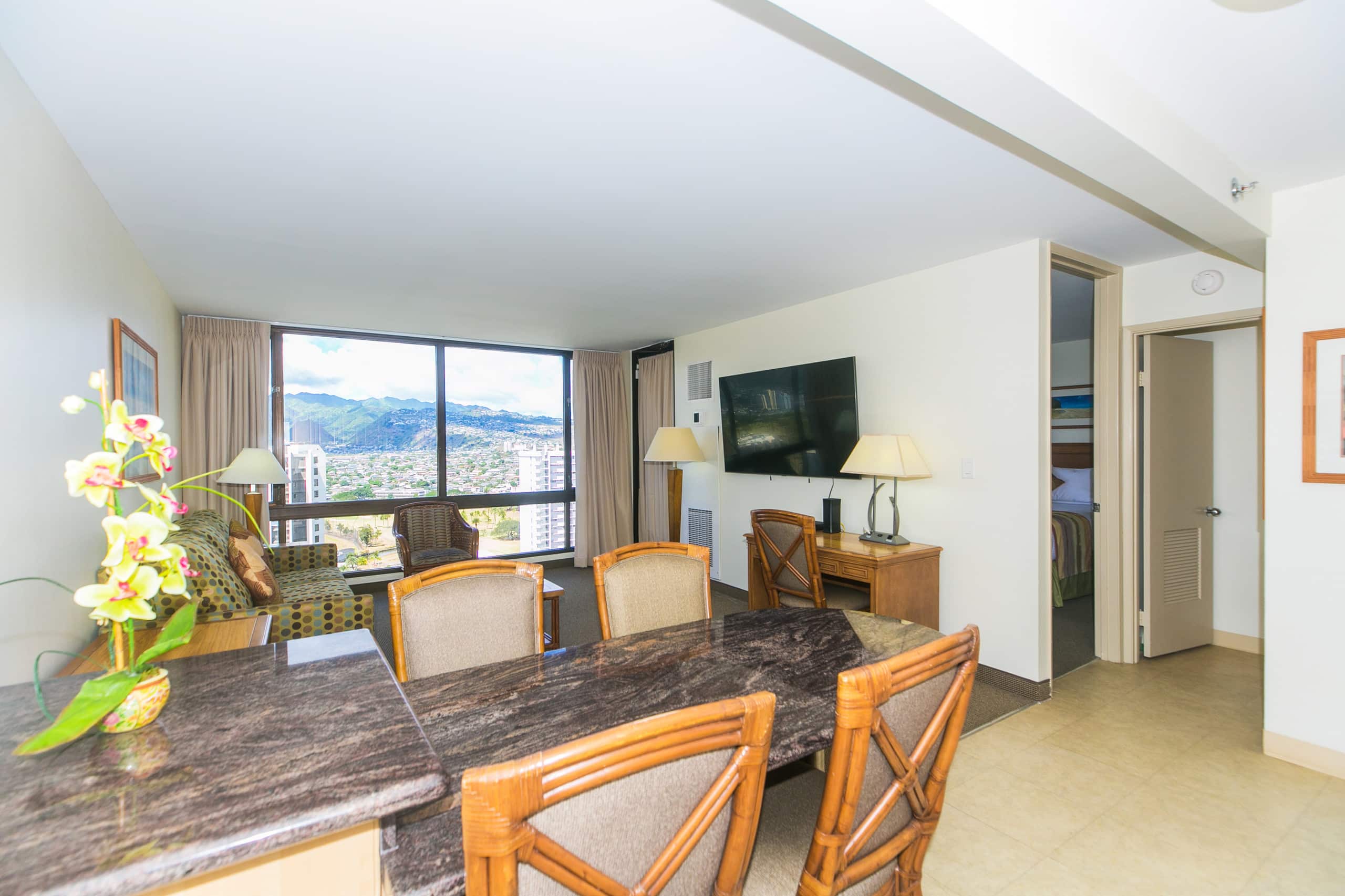 26FL MountainView|1BR/1BA |FreeParking+AC+Pool+GYM - Image 7