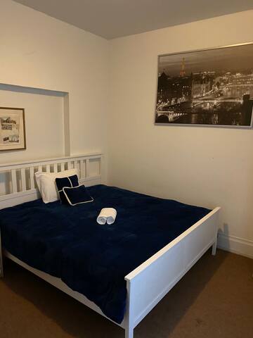 The Largest Flat in Frisco: Kings Landing! gallery image 4