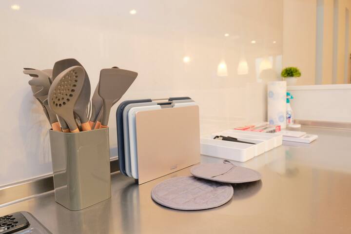 Shinjuku 1 Sta.・4BR Entire Home Upscale Area・98㎡ gallery image 5