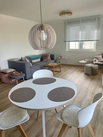 Entire home with 2 bedrooms in Rugen Island - Apartment Elena 150 m to the beach