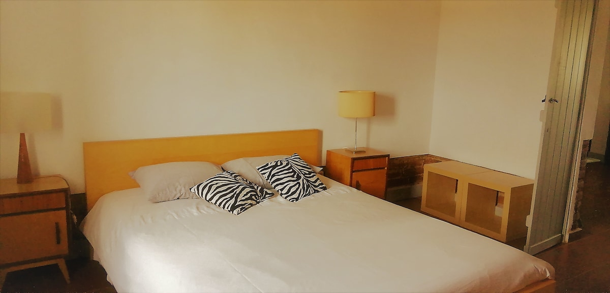 საძინებელი 1