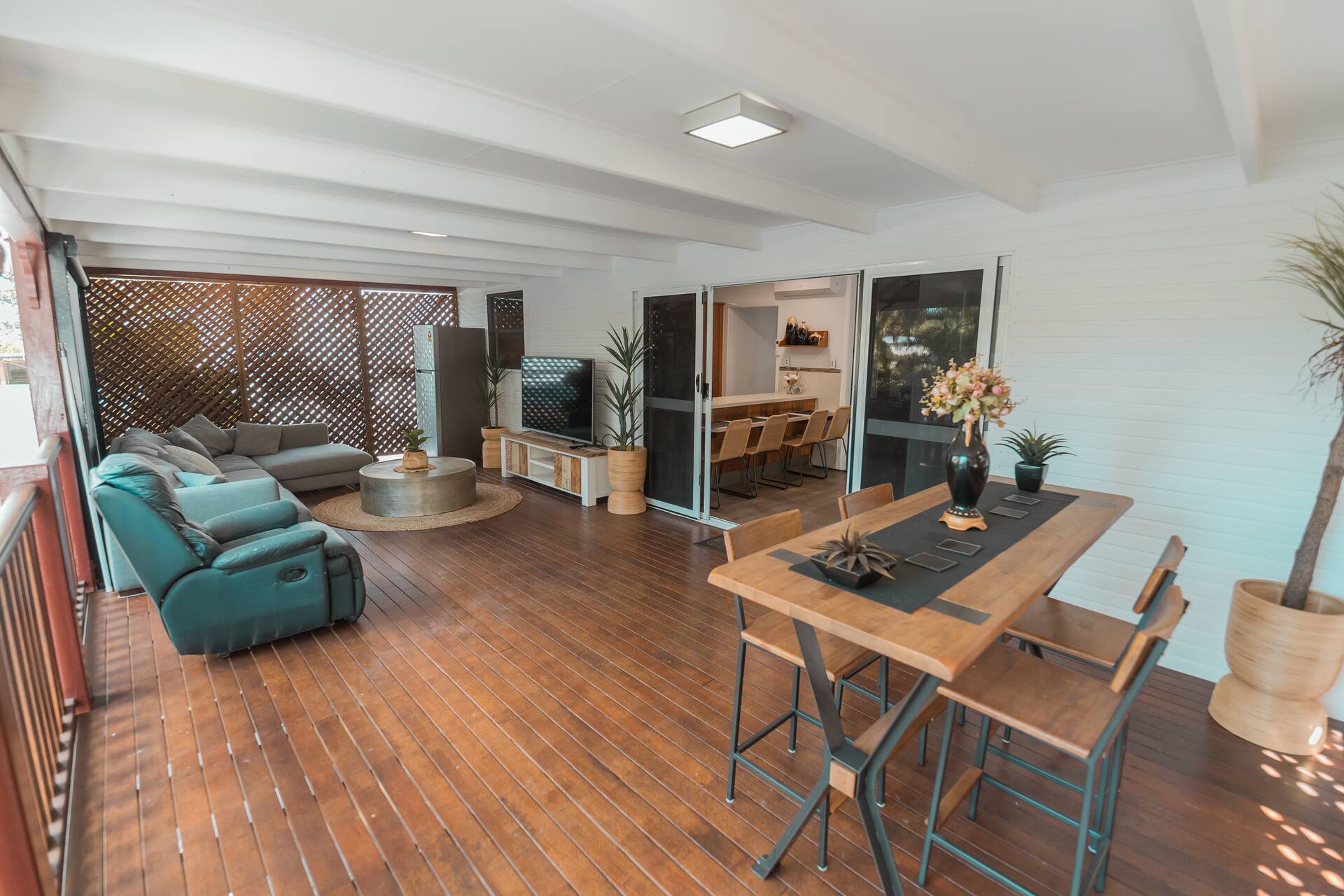 Magic Modern Mundingburra Classic Queenslander