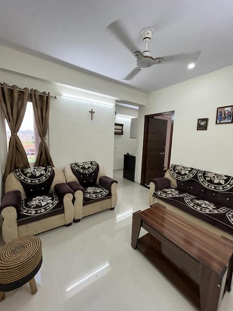 2BHK Between Dargah & Pushkar | AC | Free Parking