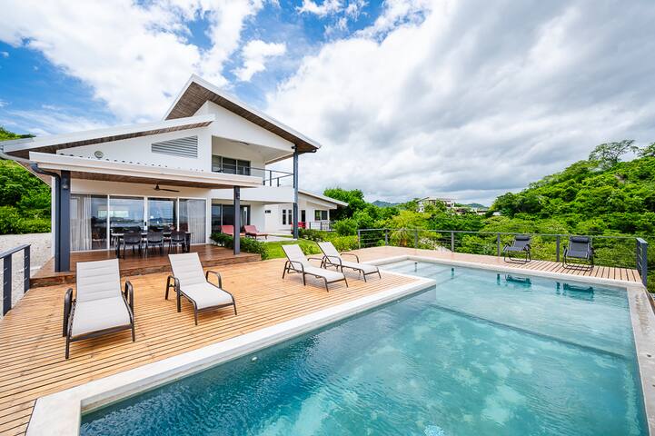 Villa La Palmeria, Ocean View, pool, Playa Potrero