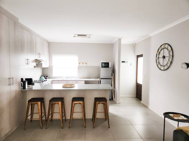 Cosy 2-bedroom family apartment gallery image 2