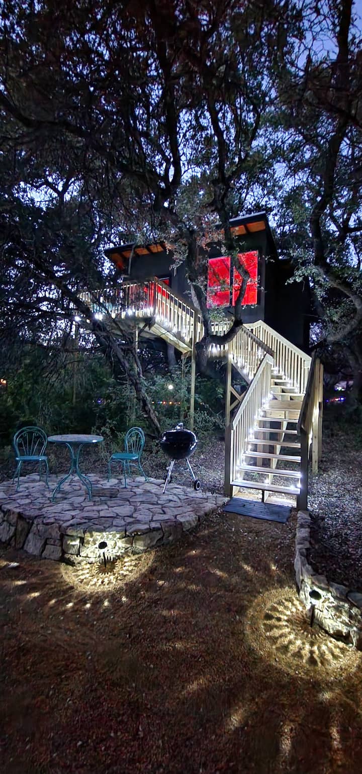 MidCentree Treehouses for Rent in Leander, Texas, United States Airbnb