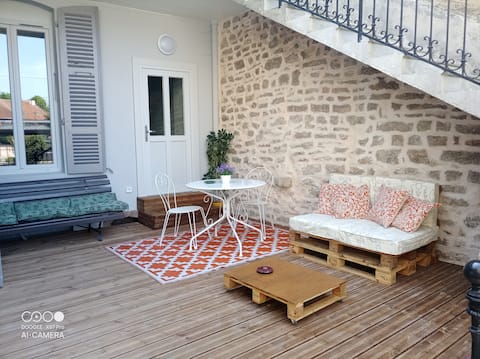 Grand studio Orgelet