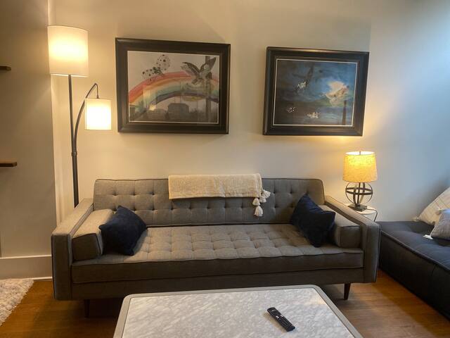 Family Oasis Dundas & Ossington gallery image 5