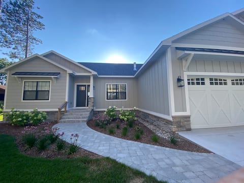 Beautiful 4bdrm home, perfect for families