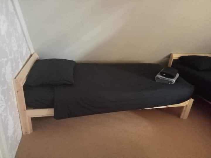 საძინებელი 2