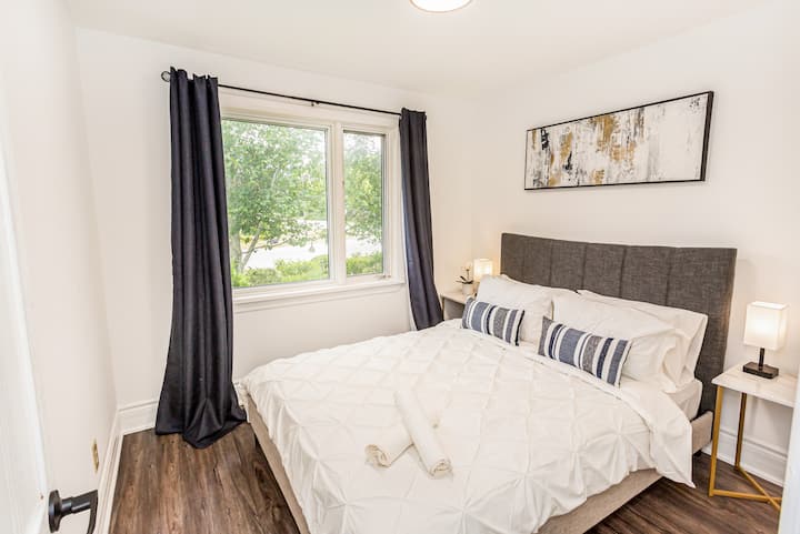 Camera 3 con comodo materasso e lenzuola di fascia alta