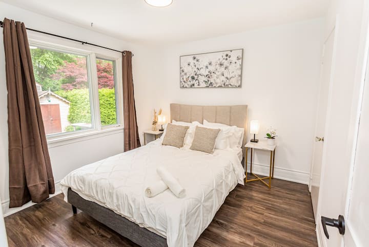 Camera 2 con comodo materasso e lenzuola di fascia alta