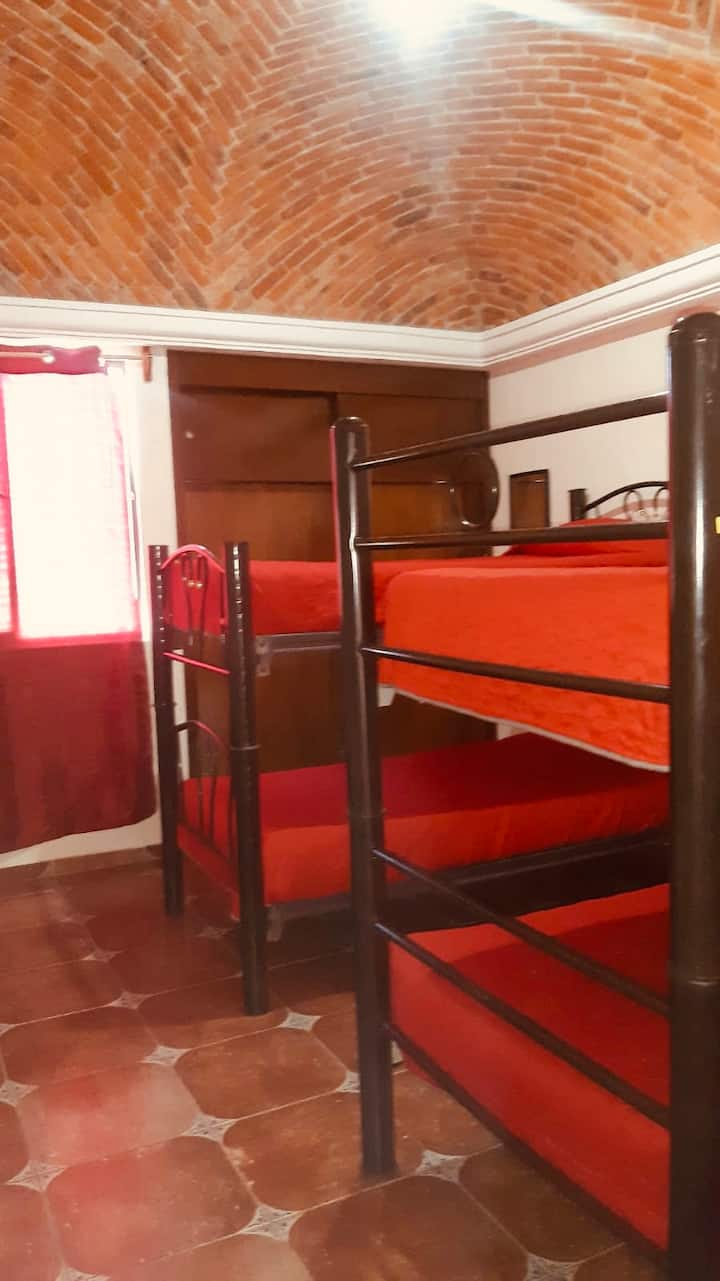 Chumba cha kulala 1