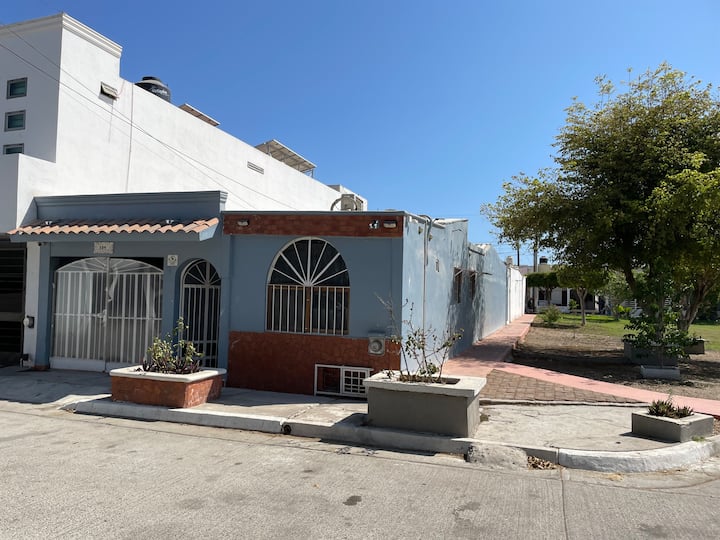 Casa Caracol - House With Park Next To It - Mazatlán