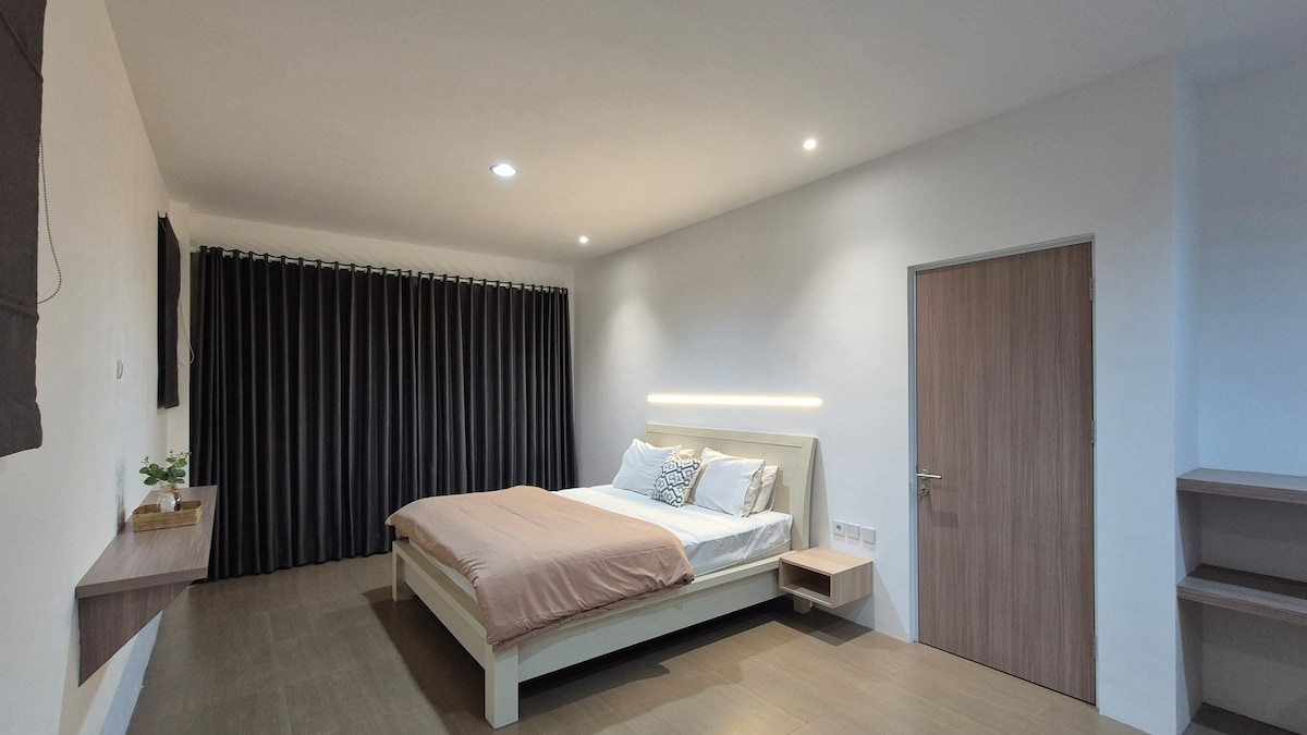 غرفة النوم 1