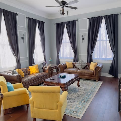 The Luxurious French Quarter Home.