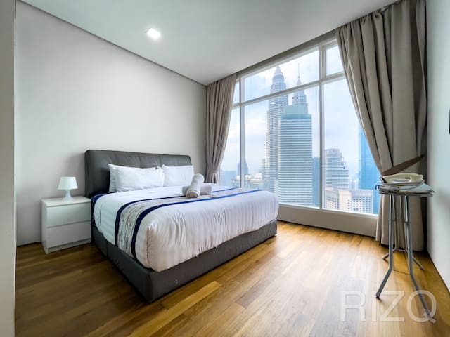 Host Name Rizq managed Airbnb listing 2