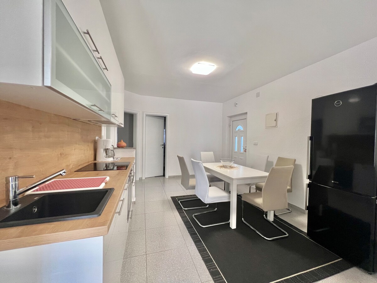 Apartman Ana 1