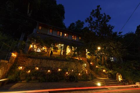 Kandé, (Room Duleep) a Kandyan Way of Life: