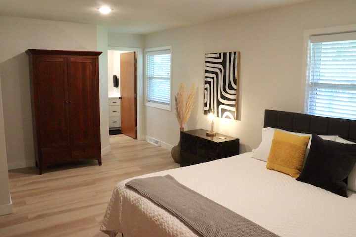 master suite bedroom 1