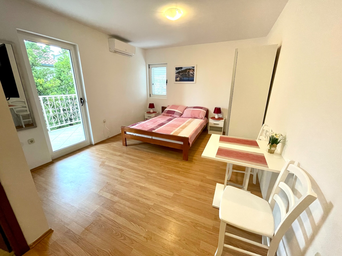 Studio apartment Julie 4