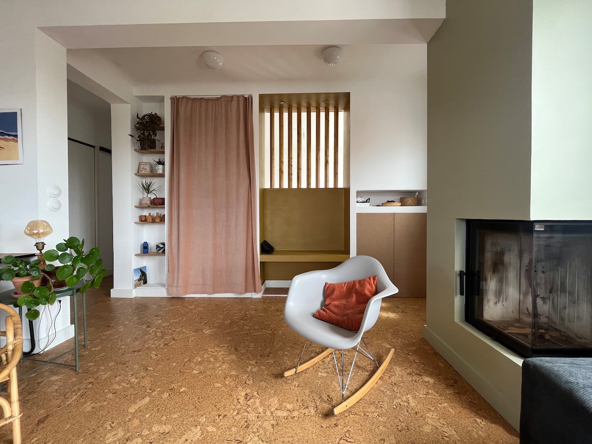 Proprietà Airbnb di successo: Nice Room with a family with a dog and cat a Bidart