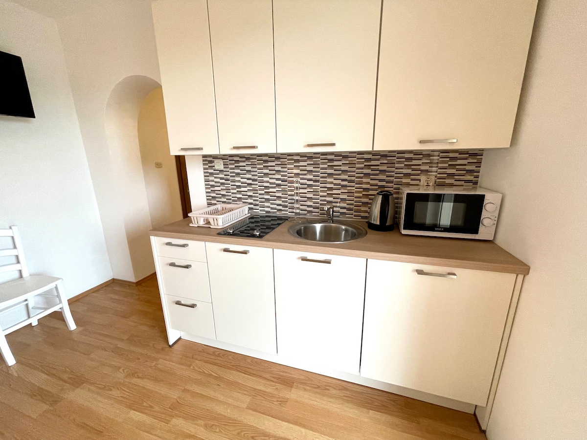 Studio Apartment Julie 6