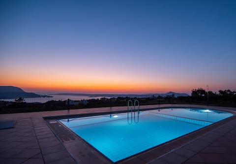 Leyenia Serenity Houses - Philoxenia