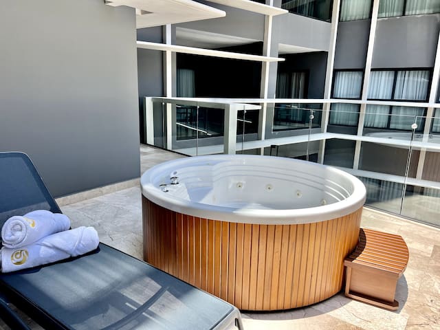 Marco From The Rental Guys managed Airbnb listing 1