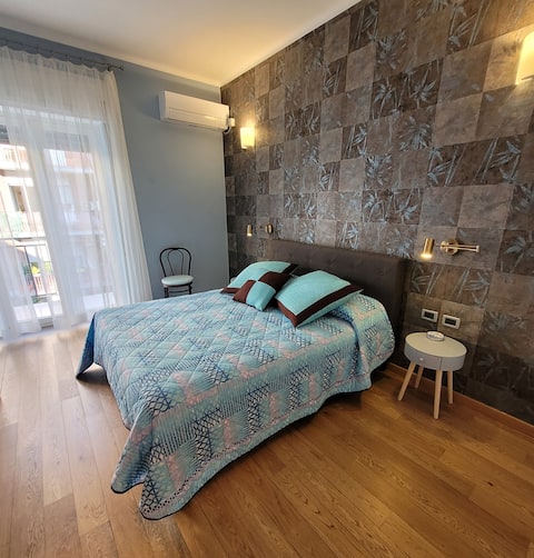 3Bdrm/3Baths BariBello Apartment