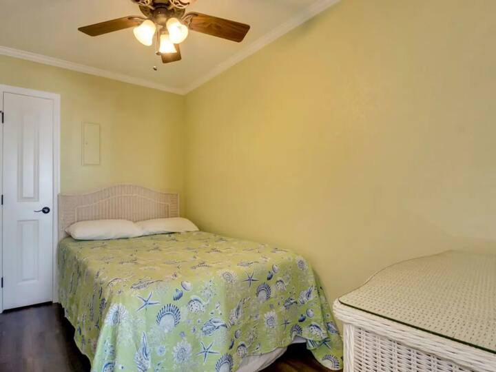 2 - ра спалня