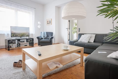 Successful Airbnb property: Bennos Scheune / The Shop in Wurster Nordseeküste