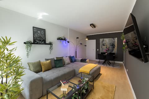 Erfolgreiche Airbnb-Immobilie: 100m² Speicherstadt, Elphi & Miniature Wonderland in Altstadt