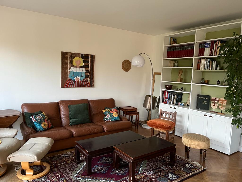 Top performing Airbnb: Large 3 bedroom apartment in Vanves