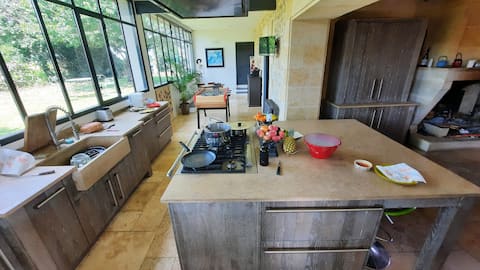 Village house in Vayres