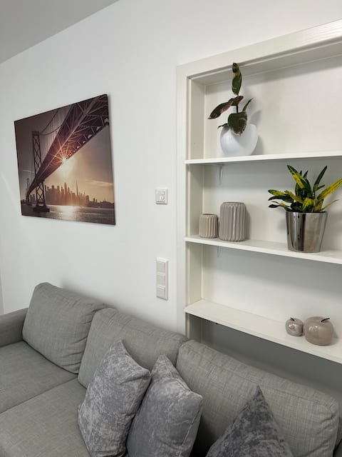 Top performing Airbnb: Charming Underground Wohnung in Rhein Kreis Neuss