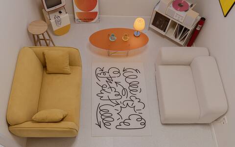 Studio_Orange