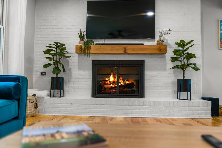 The Asheville House gallery image 2