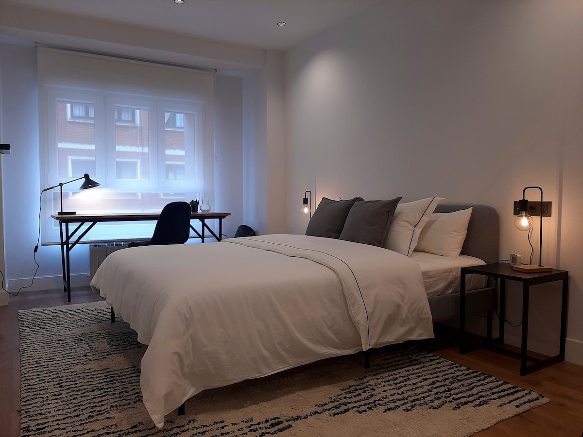 Anuncio de Airbnb popular: Northeast Apartment en Gijón / Xixón