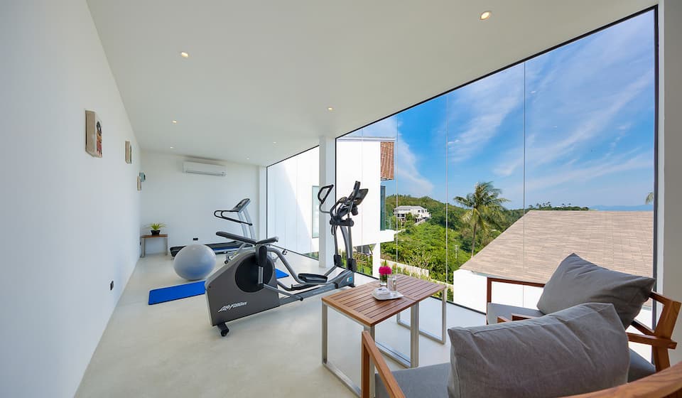 A six-bedroom villa above Bophut, Bophut, Koh Samui, Thailand, photo 2 of 10