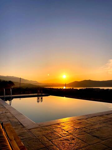 Blue Harmony villa sea view with heated pool